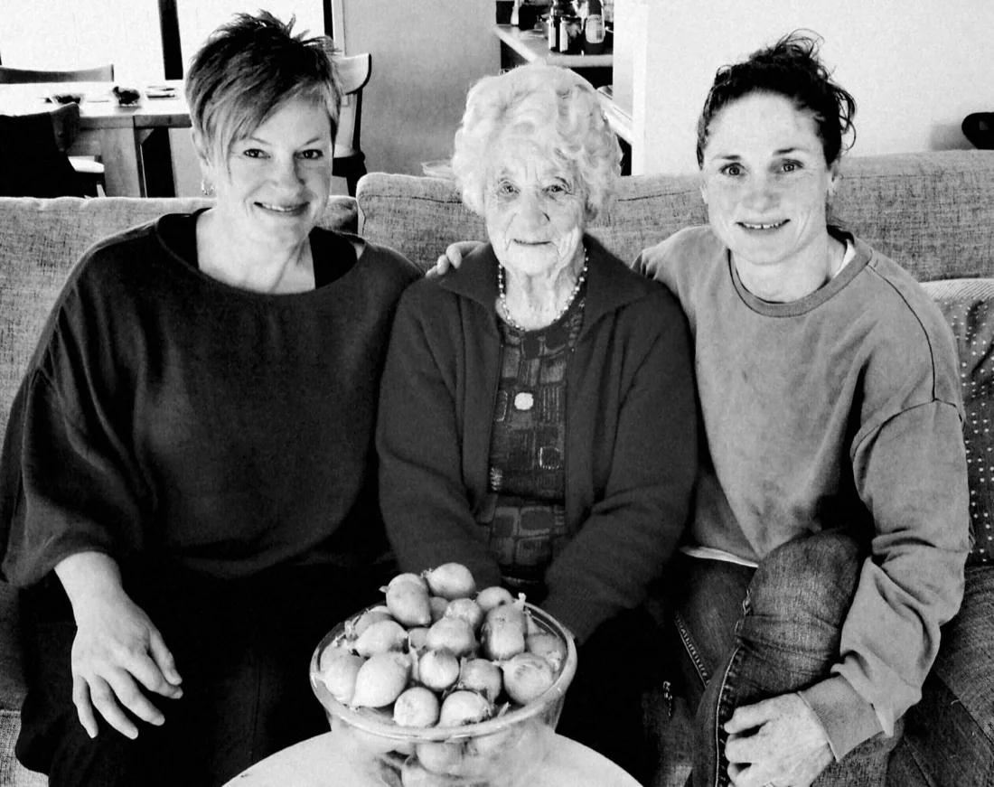 Family photograph of Nana with Laura and Heidi